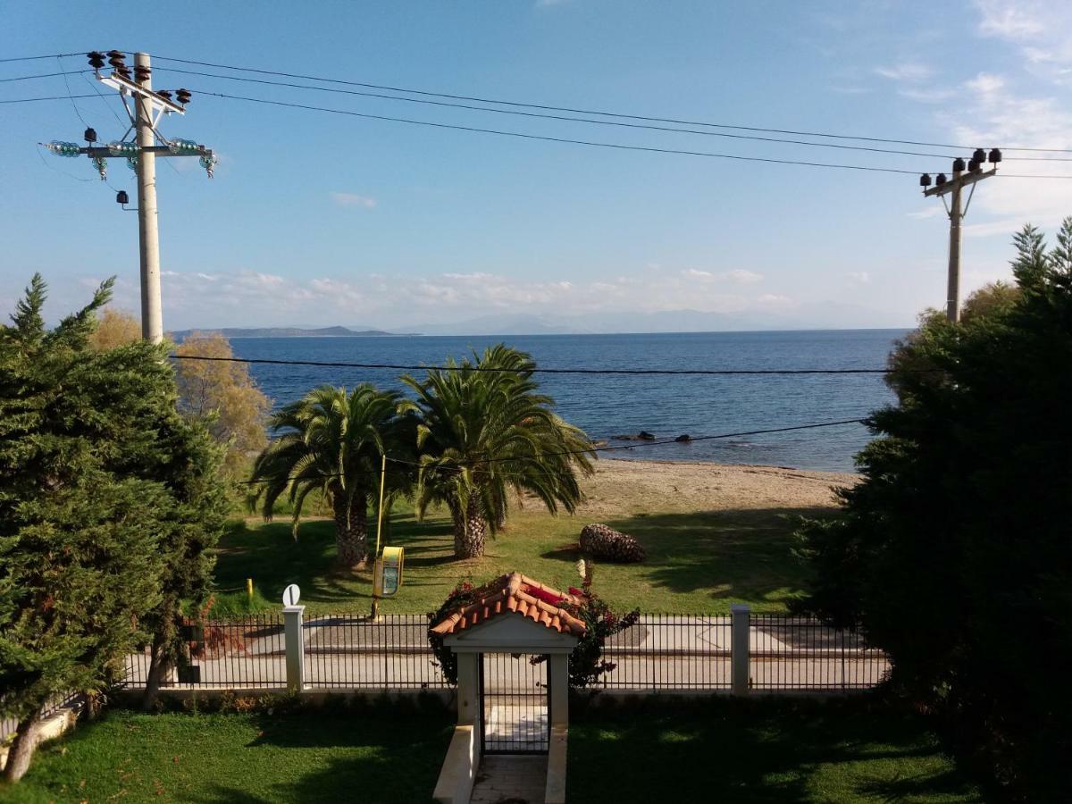Beach House Villa Nea Makri Bagian luar foto